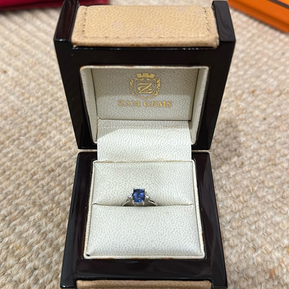 Sapphire ring